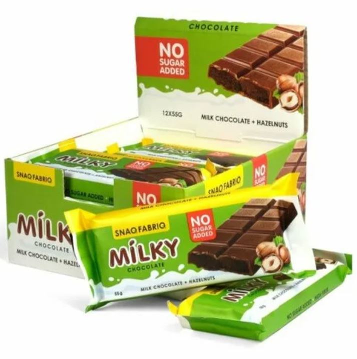 Шоколад SNAQ FABRIQ Milky Chocolate молочный шоколад и фундук, коробка 30 шт х 55 г