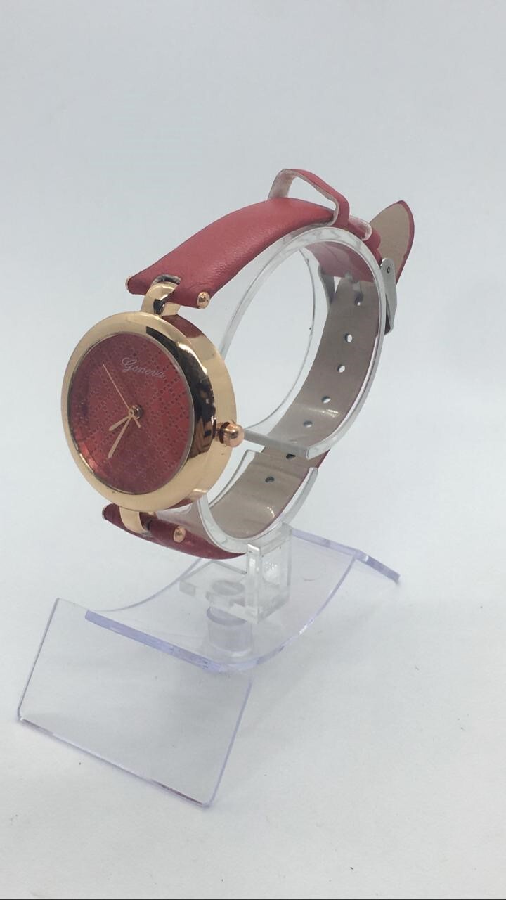 

Наручные часы женские NoBrand 450, 450