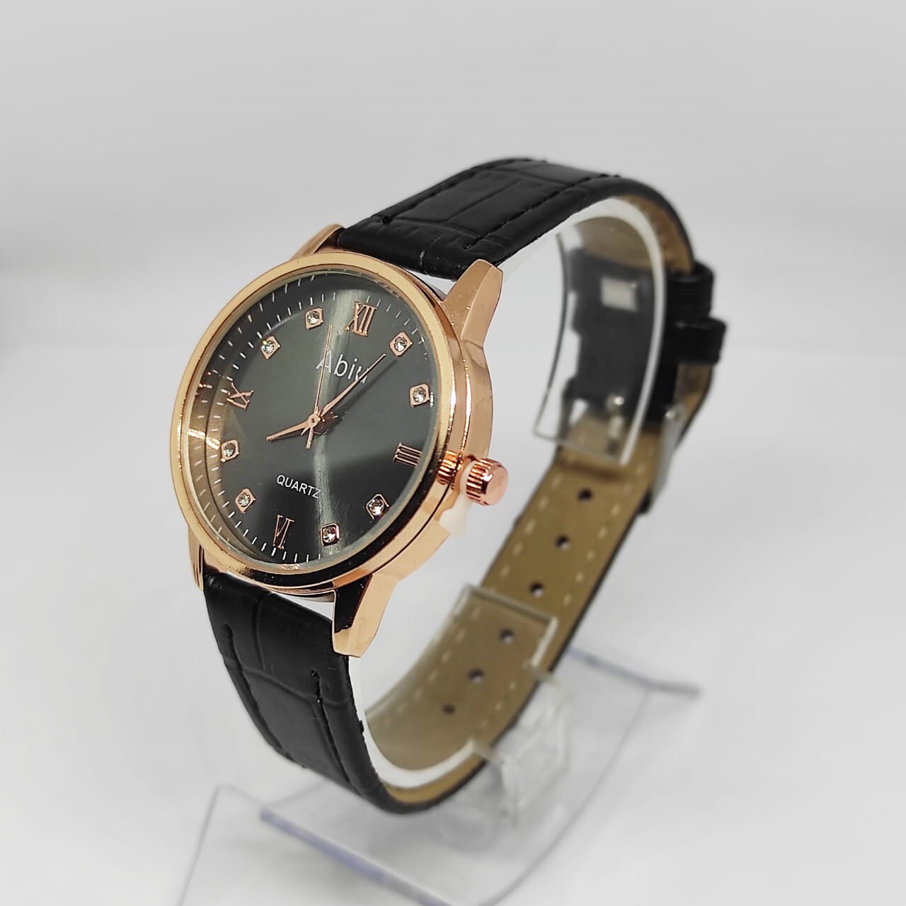 

Наручные часы женские NoBrand 470, 470