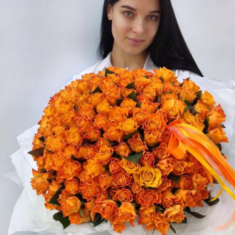 

Букет цветов, Талисман Флора, Рыжее солнце - 151 роз в монобукете, B2232, 40см