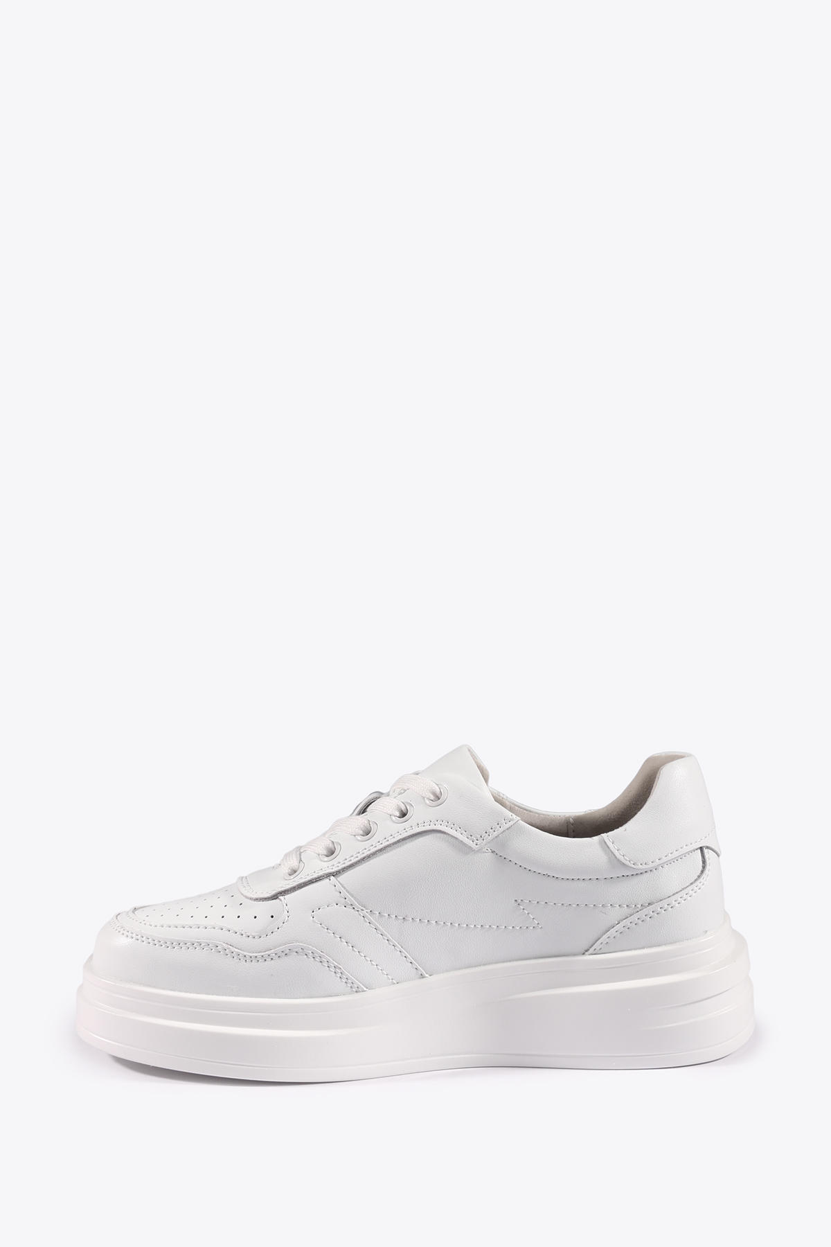 

Кеды женские Tofa 703988-5 белые 39 RU, Белый, 703988-5