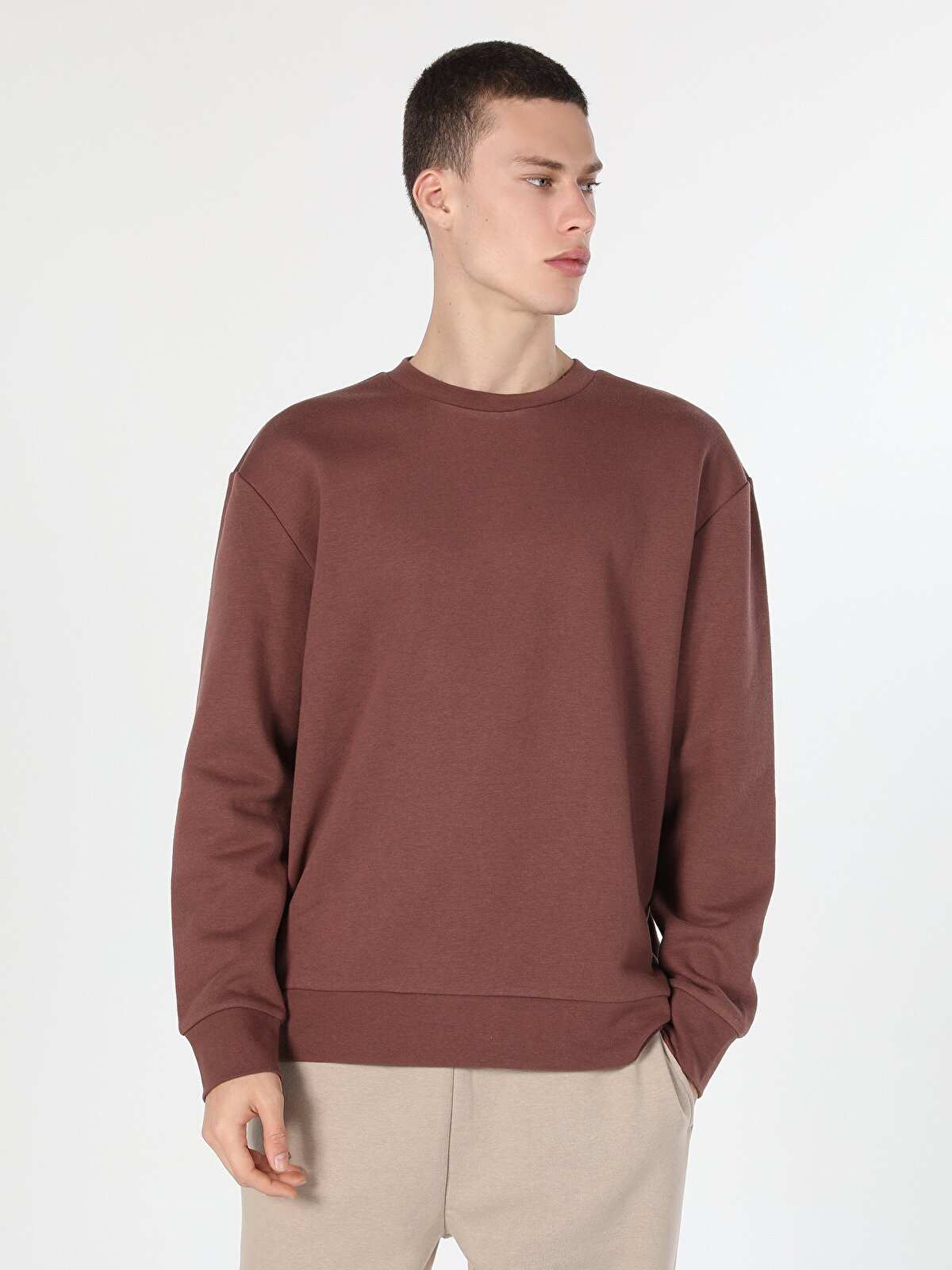 

Свитшот мужской Colins CL1059870_Q1.V1 красный S, CL1059870_Q1.V1