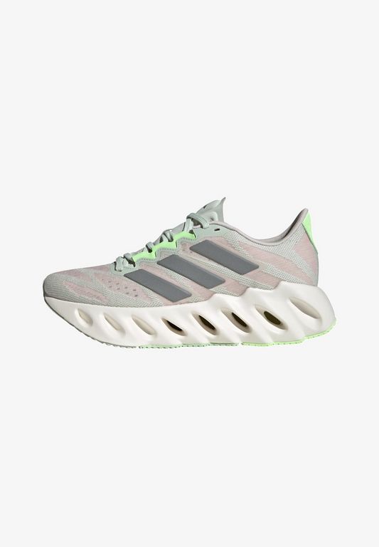 

Кроссовки женские Adidas Performance AD541A29D зеленые 40 EU, Зеленый, AD541A29D