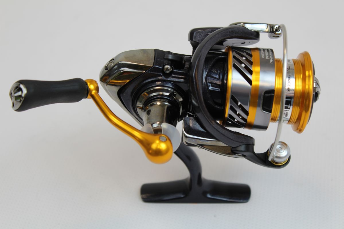 

Катушка Daiwa 19 Revros LT 2000, Желтый;черный