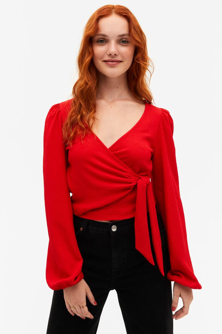 

Блуза женская Monki 1025669009 красная M (доставка из-за рубежа), 1025669009