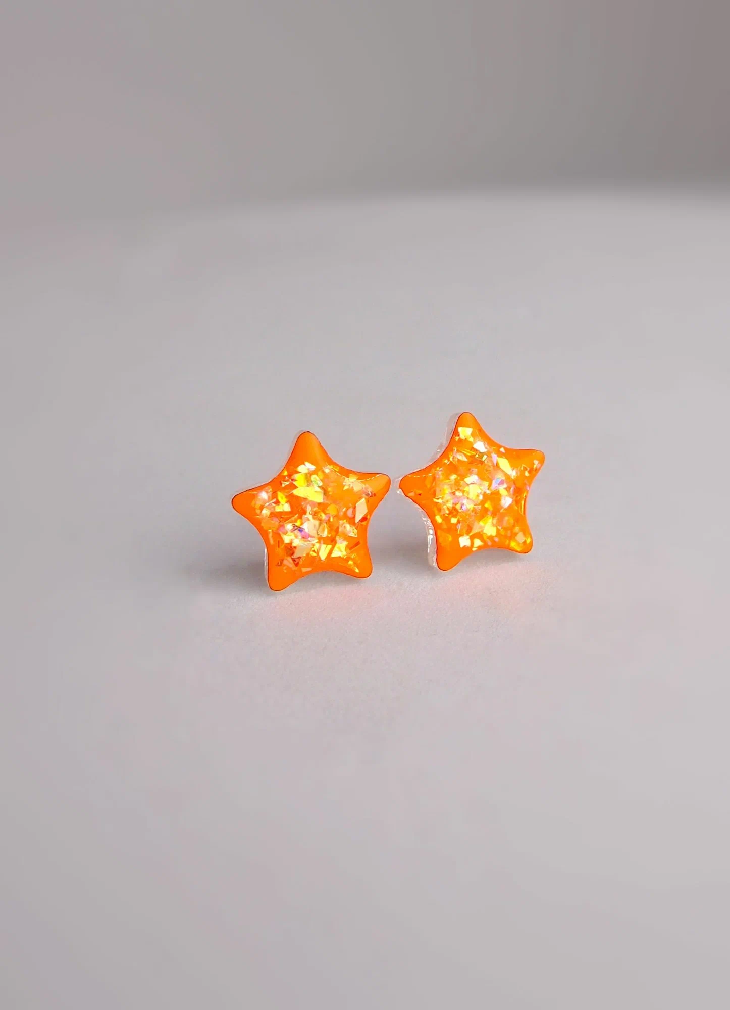 

Серьги пусеты из пластика Слонвиш PL56102, эпоксидная смола, PL56102