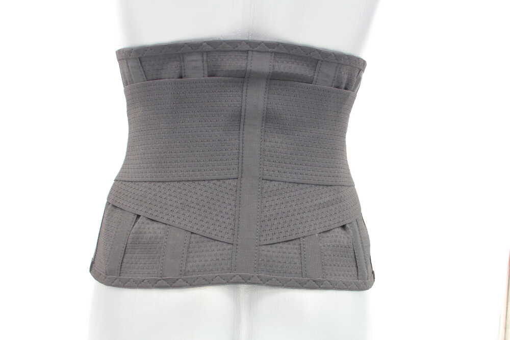 

Корсет Intra полужесткой фиксации 3,25 501 черный р-р 4, 501