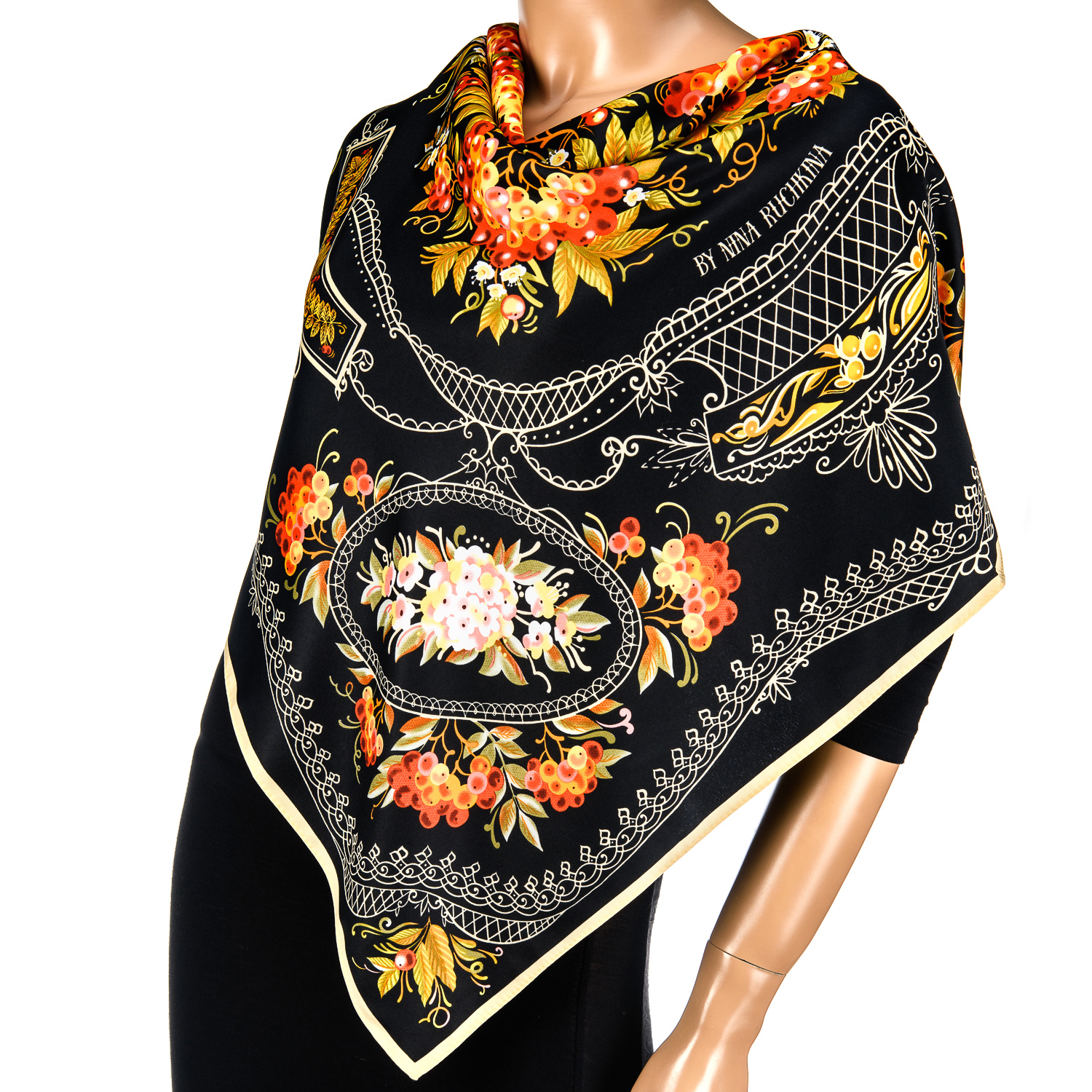 Платок женский NoBrand Тагильские подносы разноцветный, 90х90 см