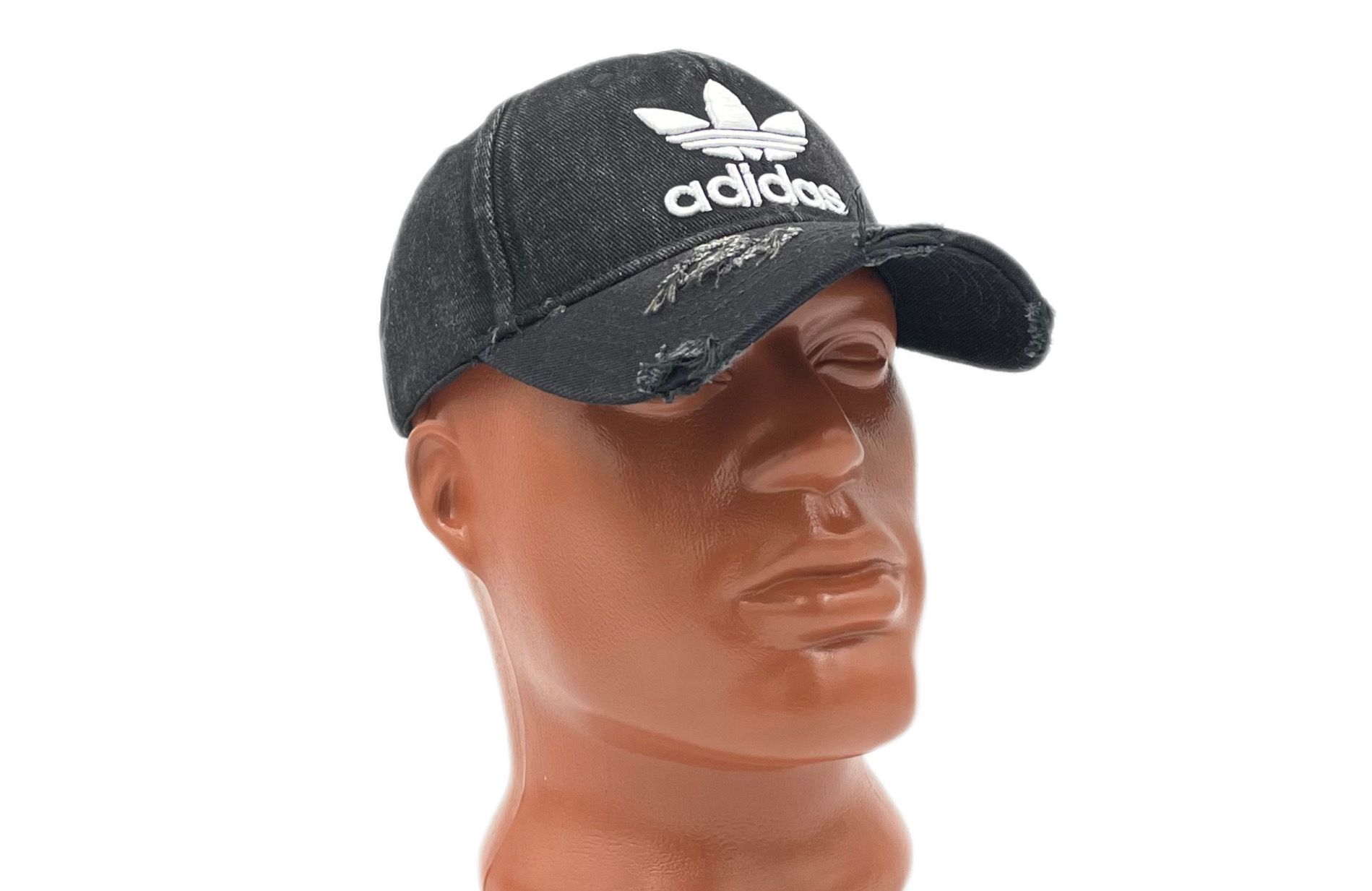 

Бейсболка мужская ADIDAS 95612235778784 черная, р, Черный, 95612235778784