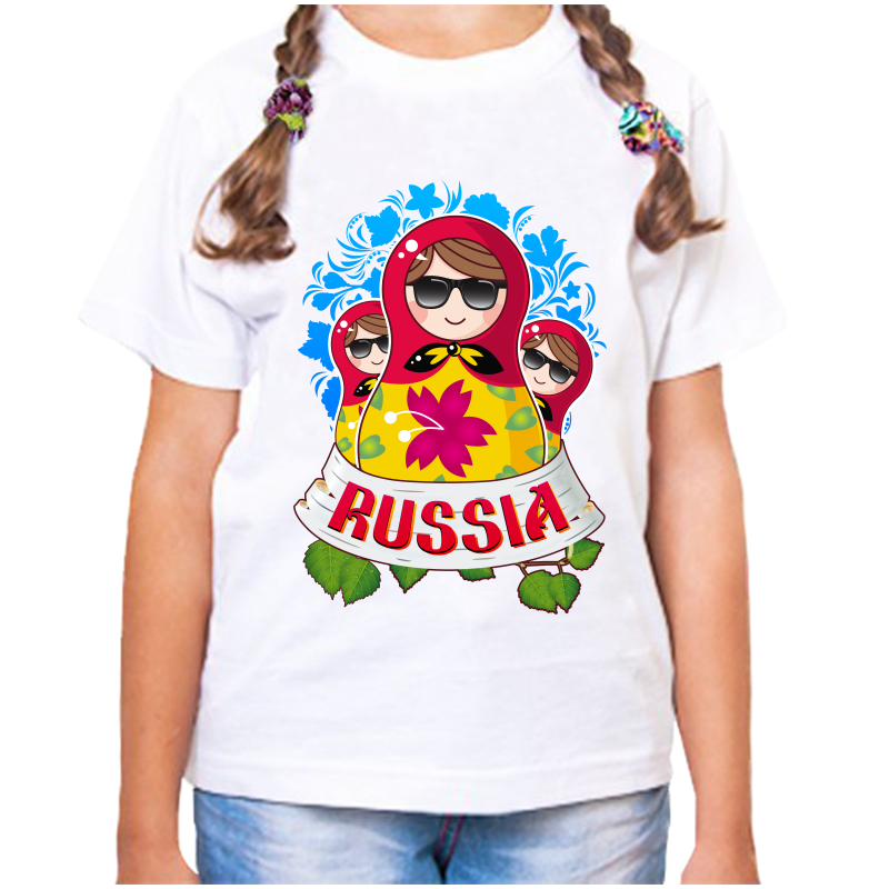 Футболка девочке белая 24 р-р с надписью Россия Russia с тремя матрешками