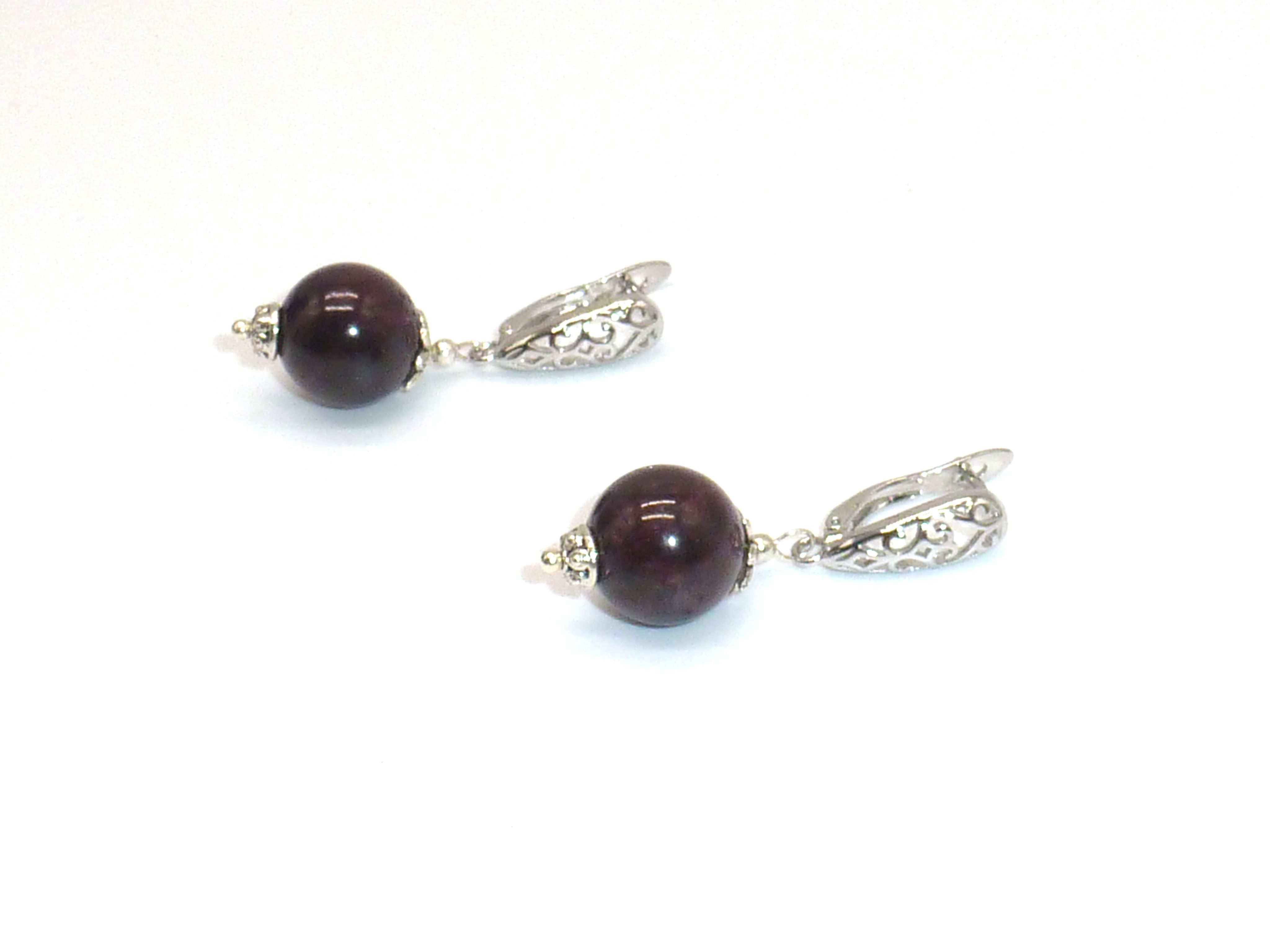 

Серьги из бижутерного сплава art-jewellery АВТОРСКИЕ УКРАШЕНИЯ 1-000-140, гранат, 1-000-140