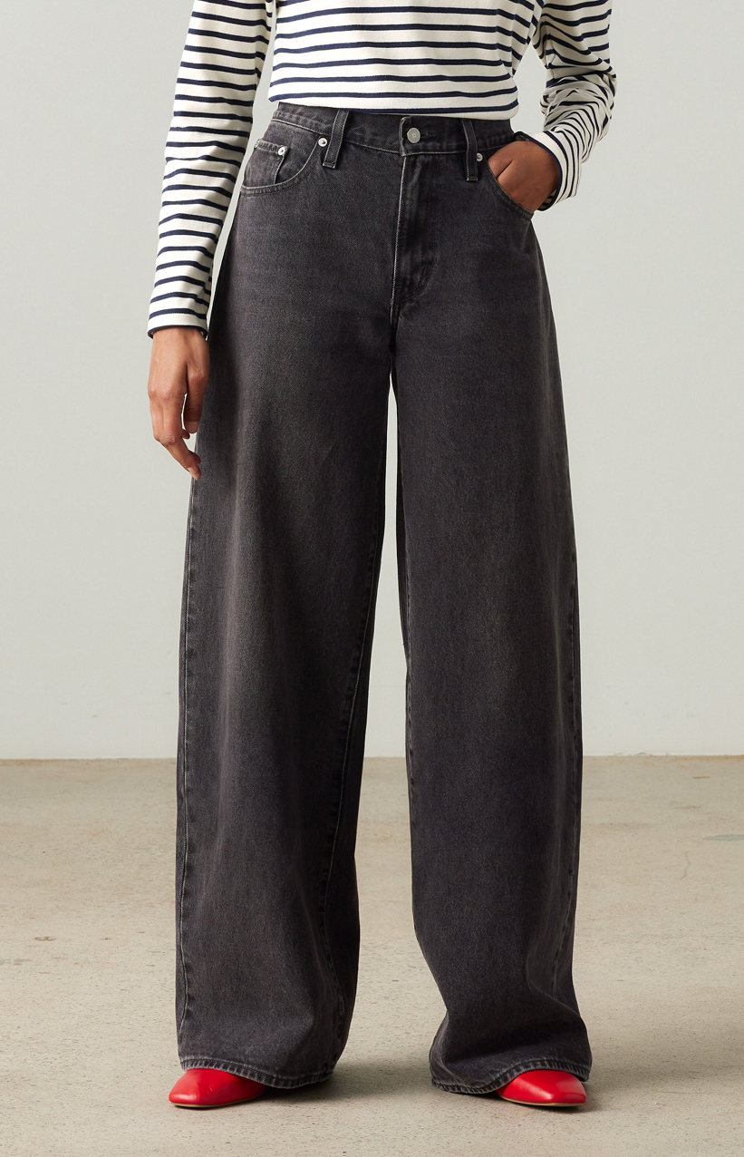 

Джинсы женские Levi's XL STRAIGHT черные 24/29, Черный, XL STRAIGHT