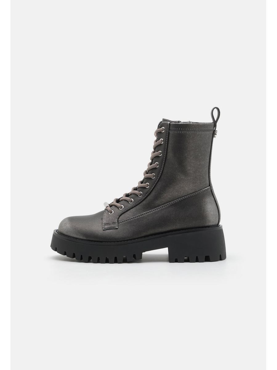 

Ботинки женские STEVE MADDEN ST311N0FB серые 41 EU, Серый, ST311N0FB