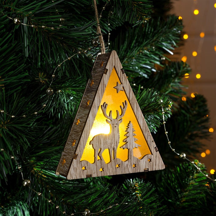 

Luazon Lighting деревянная "Олень и елка", 13х11х3 см, с батарейками, 1 LED, белый, Разноцветный
