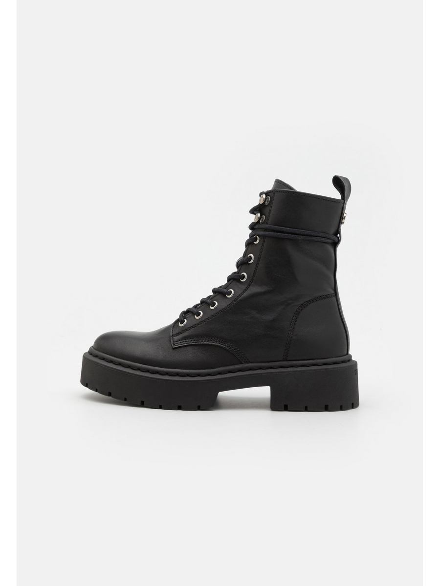 

Ботинки женские STEVE MADDEN ST311N0FW черные 37 EU, Черный, ST311N0FW
