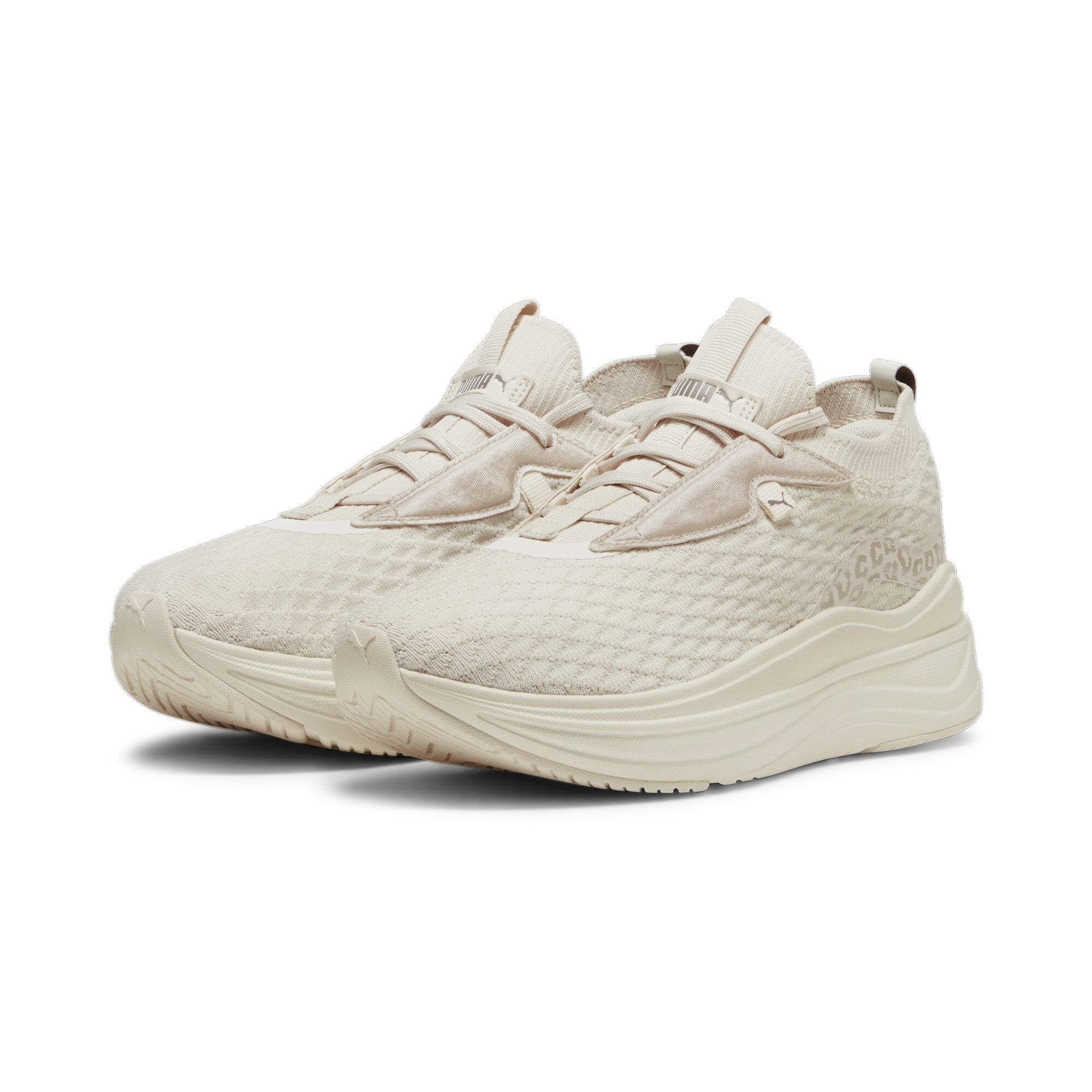 

Кроссовки женские PUMA Softride Stakd Premium Wns белые 7.5 UK, Белый, Softride Stakd Premium Wns