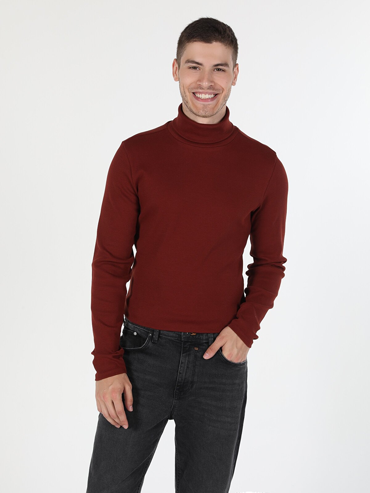 

Водолазка мужская Colins CL1049854_Q1.V1 красная 2XL, CL1049854_Q1.V1