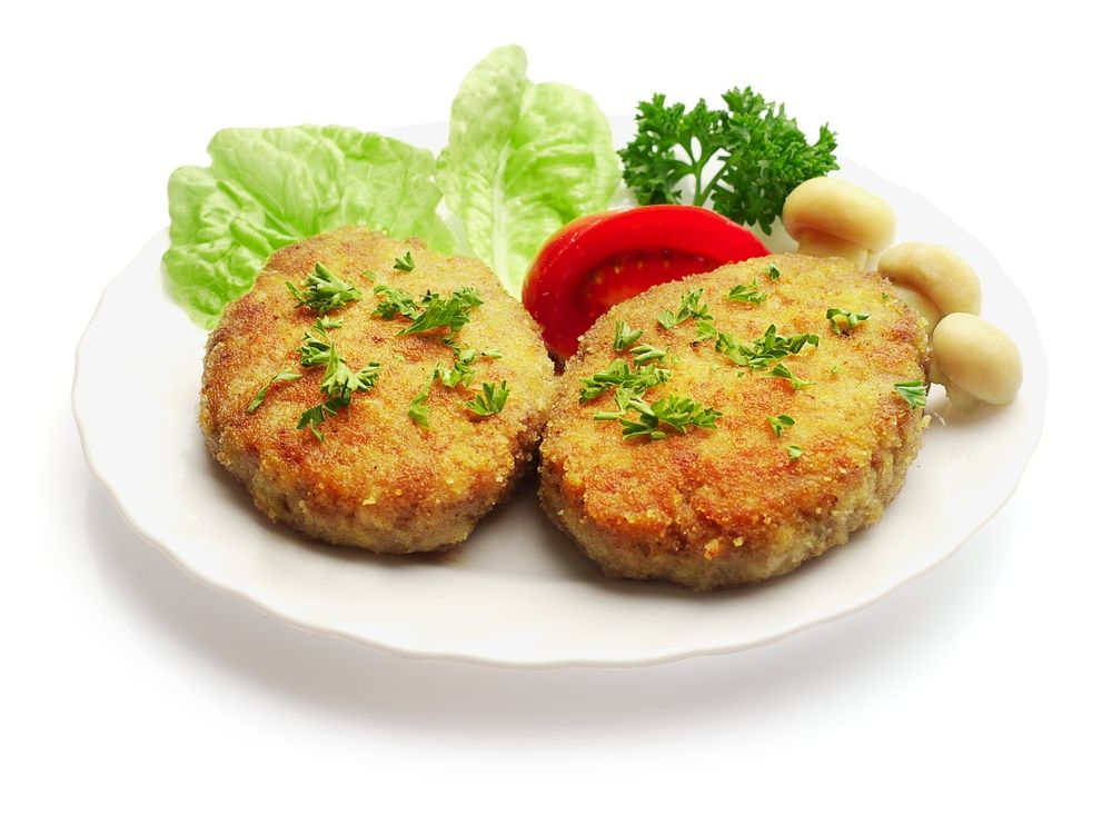 

Картофельные котлеты ВкусВилл с жареными грибами 200 г