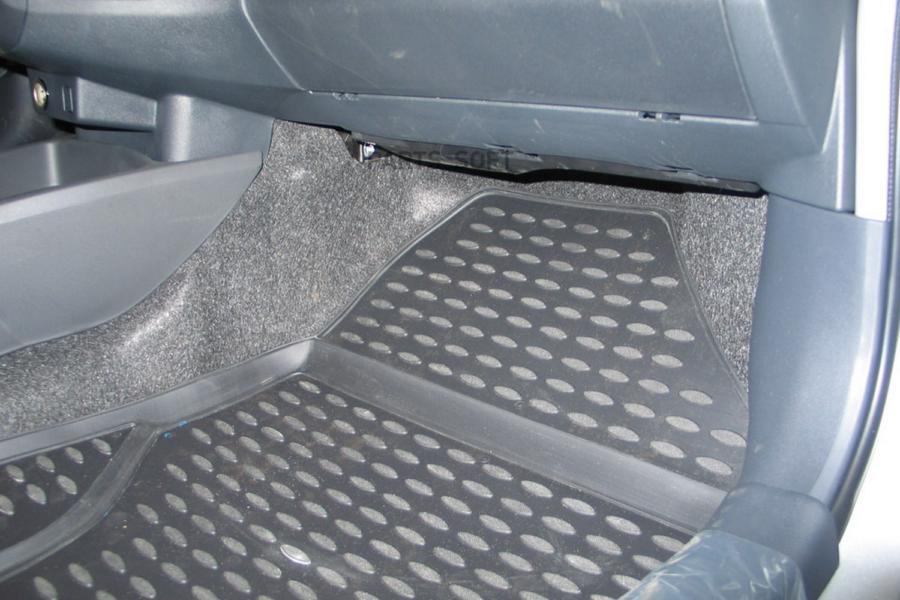 

Коврики в салон TOYOTA Yaris 01/2006-2010, 3 шт. (полиуретан)
