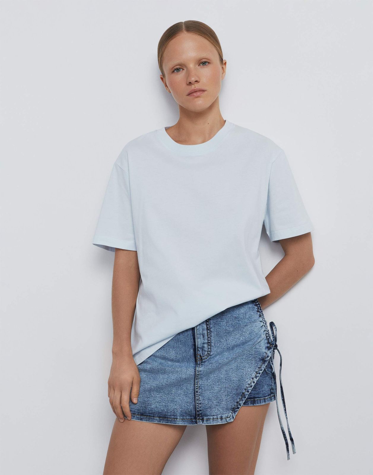 

Футболка женская Gloria Jeans GKT025571 голубой XXS/158, GKT025571