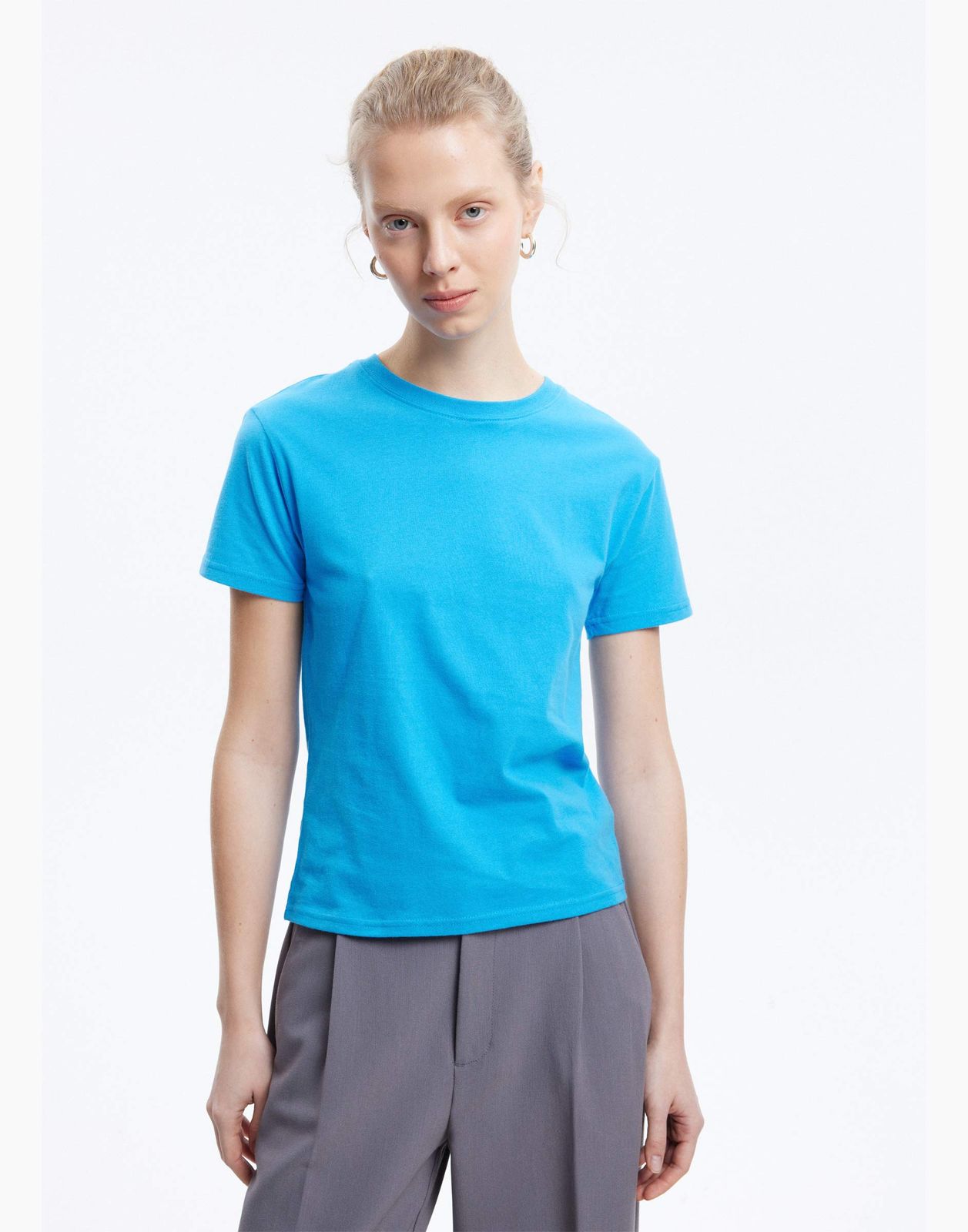 

Футболка женская Gloria Jeans GKT025601 синий XS/164, GKT025601