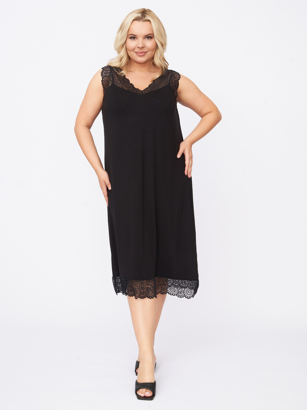 

Сарафан женский ARTESSA SA10003BLK01 черный 60-62 RU, SA10003BLK01