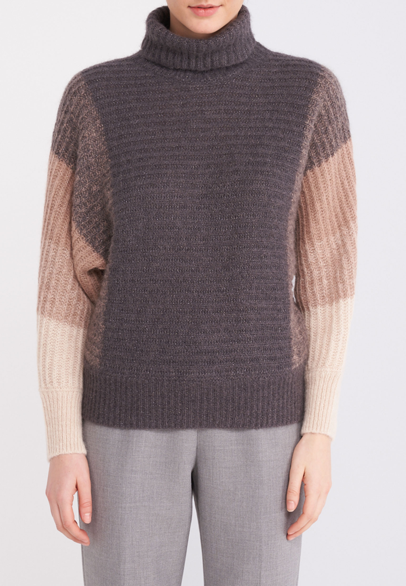 Свитер женский Peserico 133979 серый 40 IT