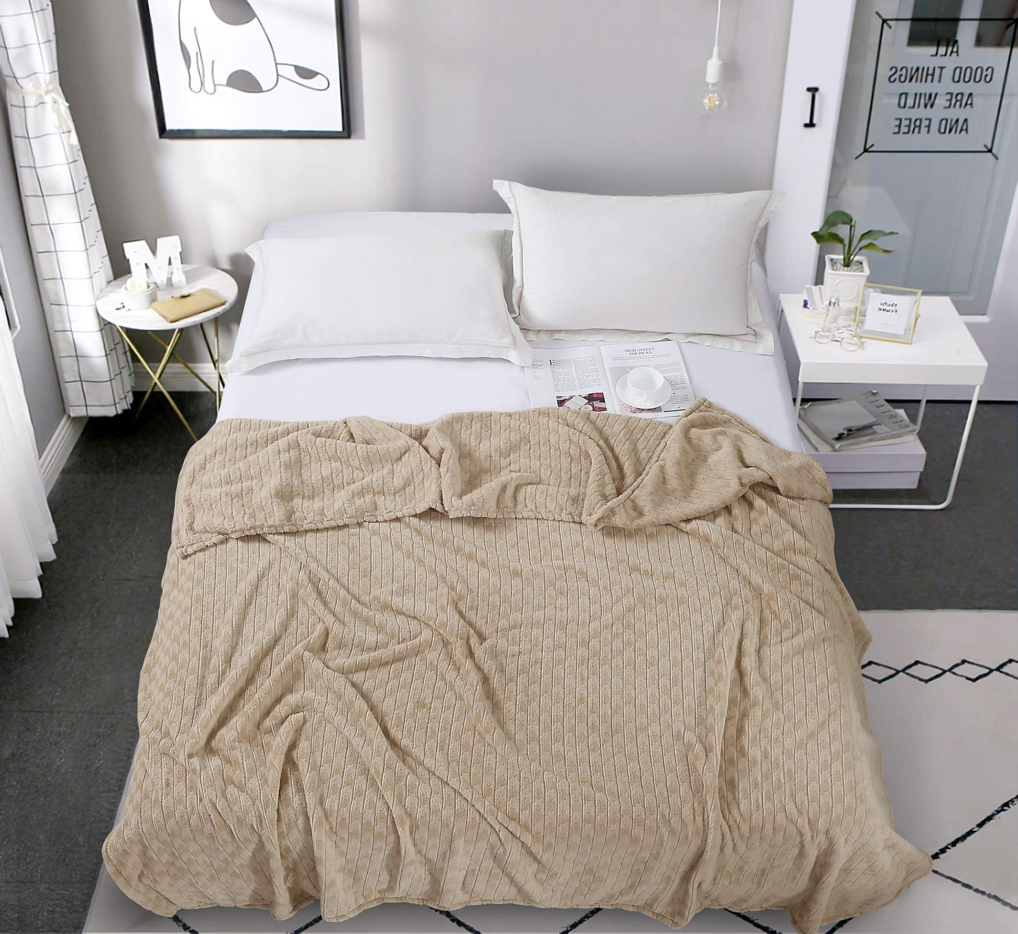 

Плед евро Cleo Home Bars Collection 200х220, покрывало на кровать с узором велсофт, Bars Collection
