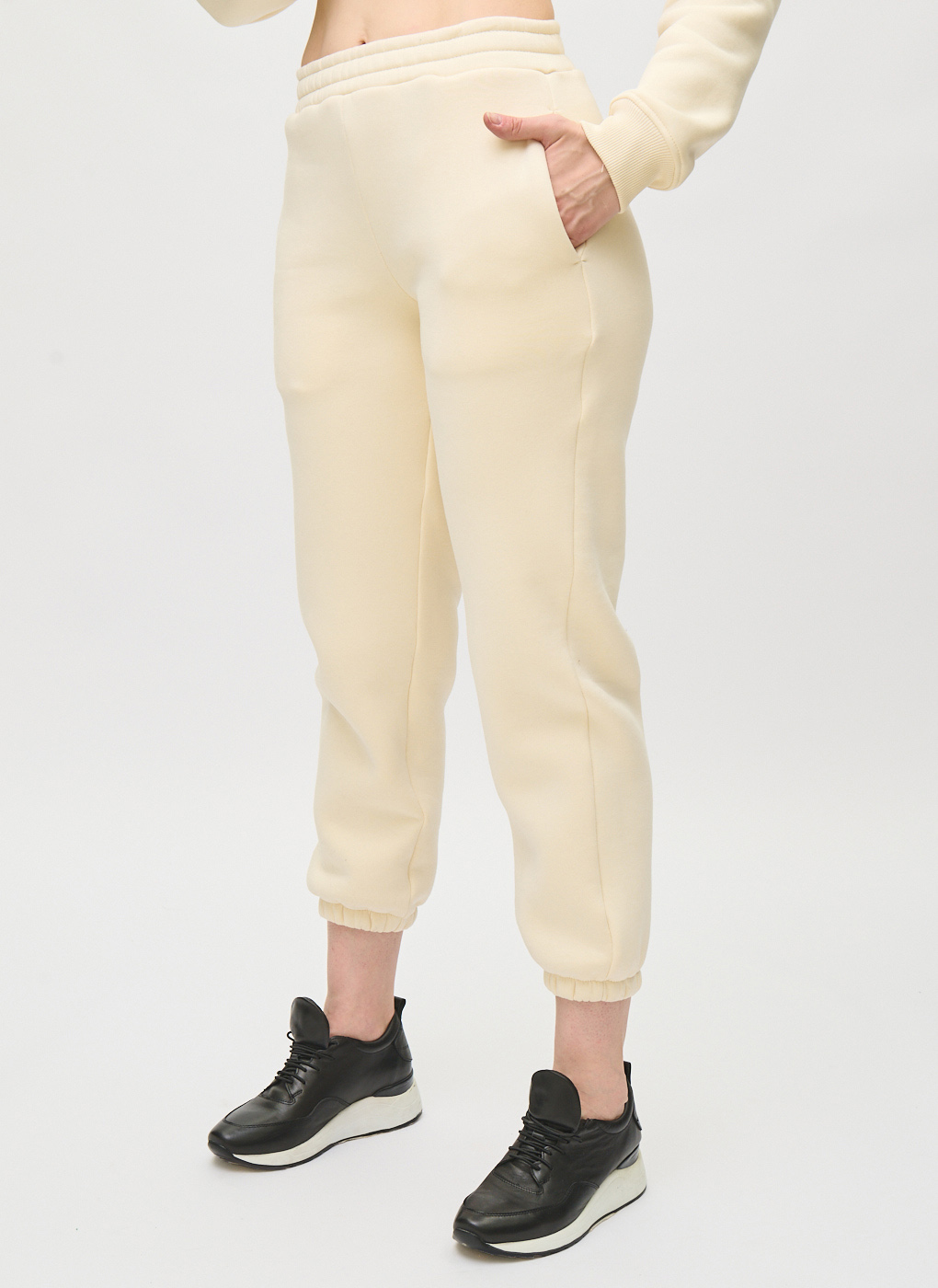 Спортивные брюки женские TANINI 64645 белые 54 RU