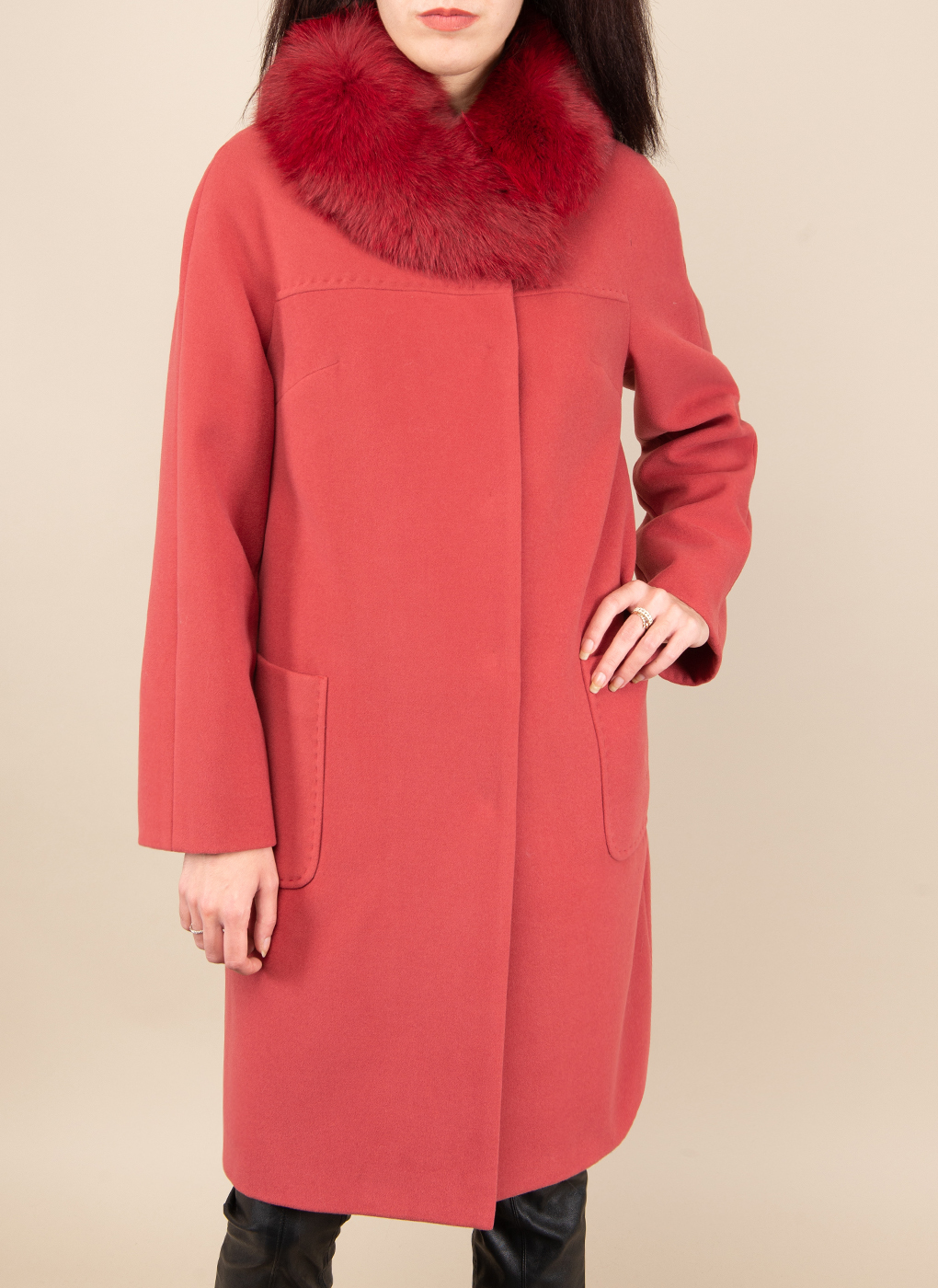 

Пальто женское Каляев 40273 розовое 56 RU, 40273