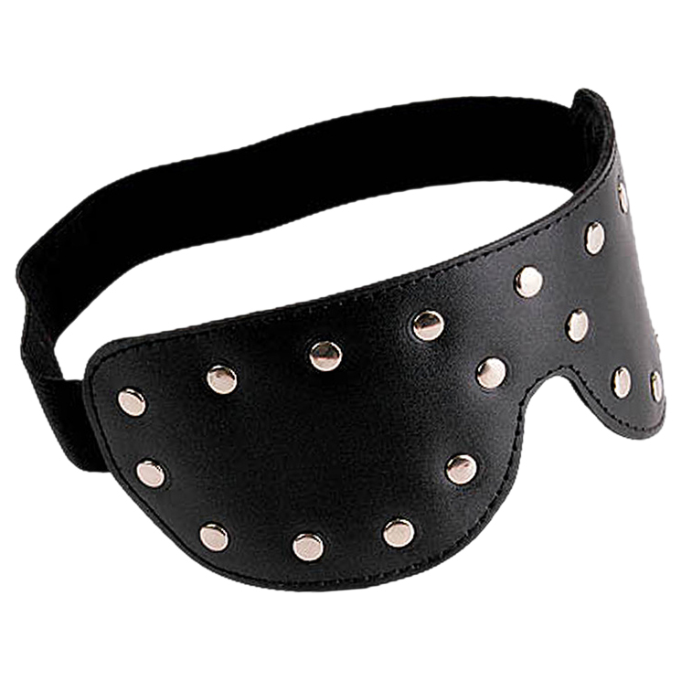 Черная кожаная маска на глаза с заклепками