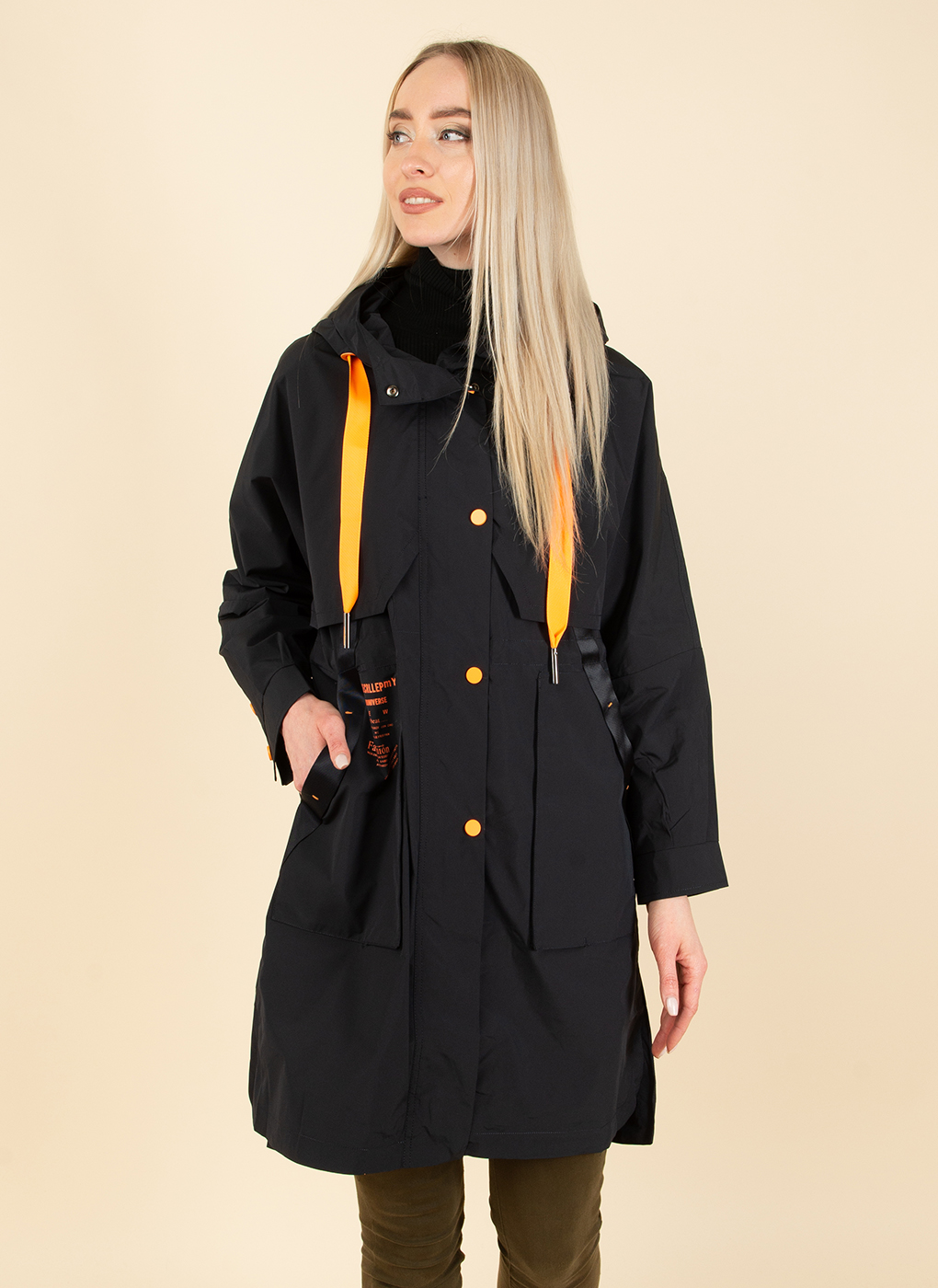 

Плащ женский WINTERRA 53848 черный 48 RU, 53848