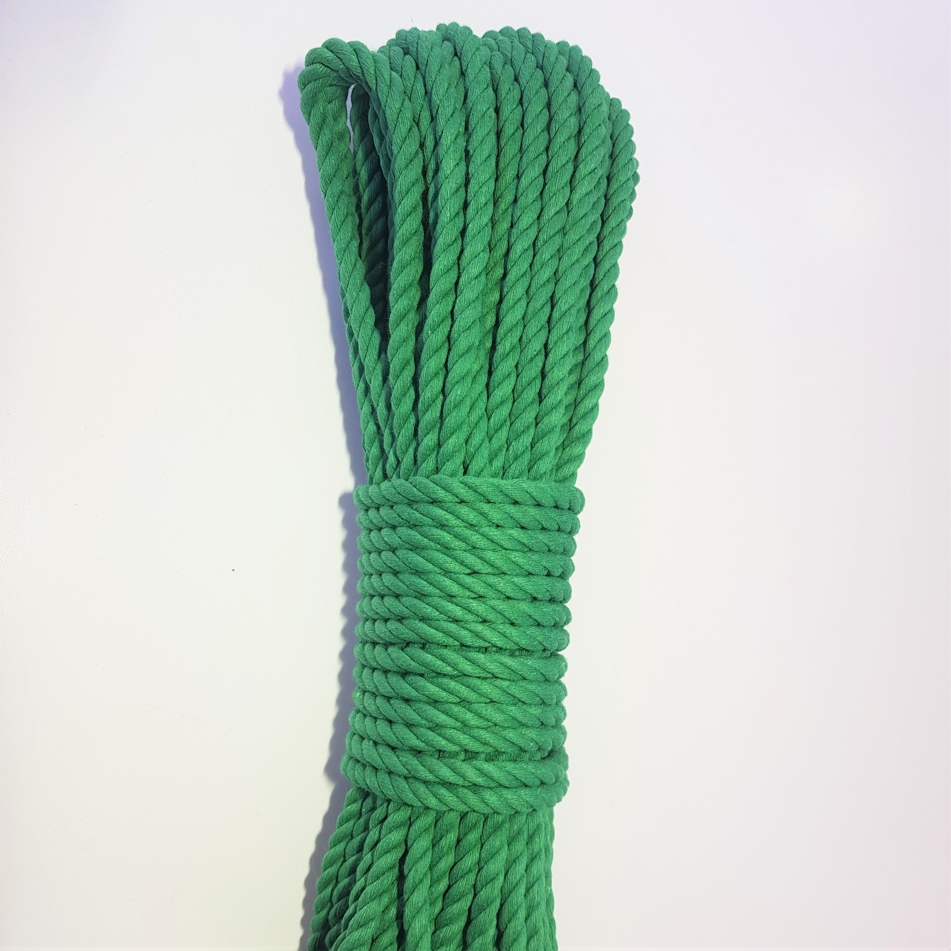Веревка хлопчатобумажная диаметром 6 мм, длина 30 метров, зеленый