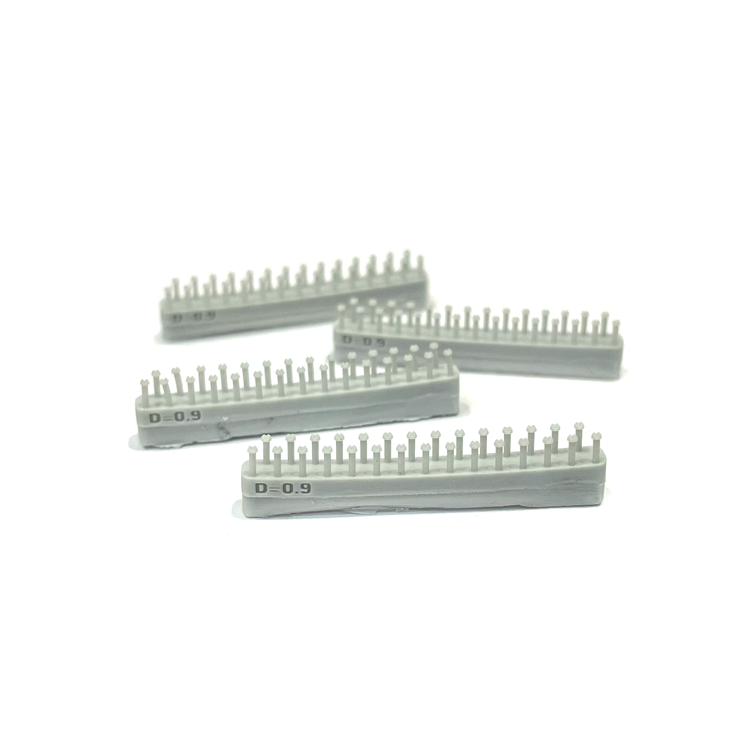 

Винт Э.В.М. 1/35 со сферической головкой 0,9 RS35053