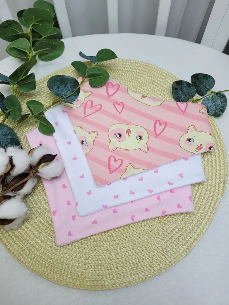 Нагрудники непромокаемые Кошки на розовых полосках 3шт