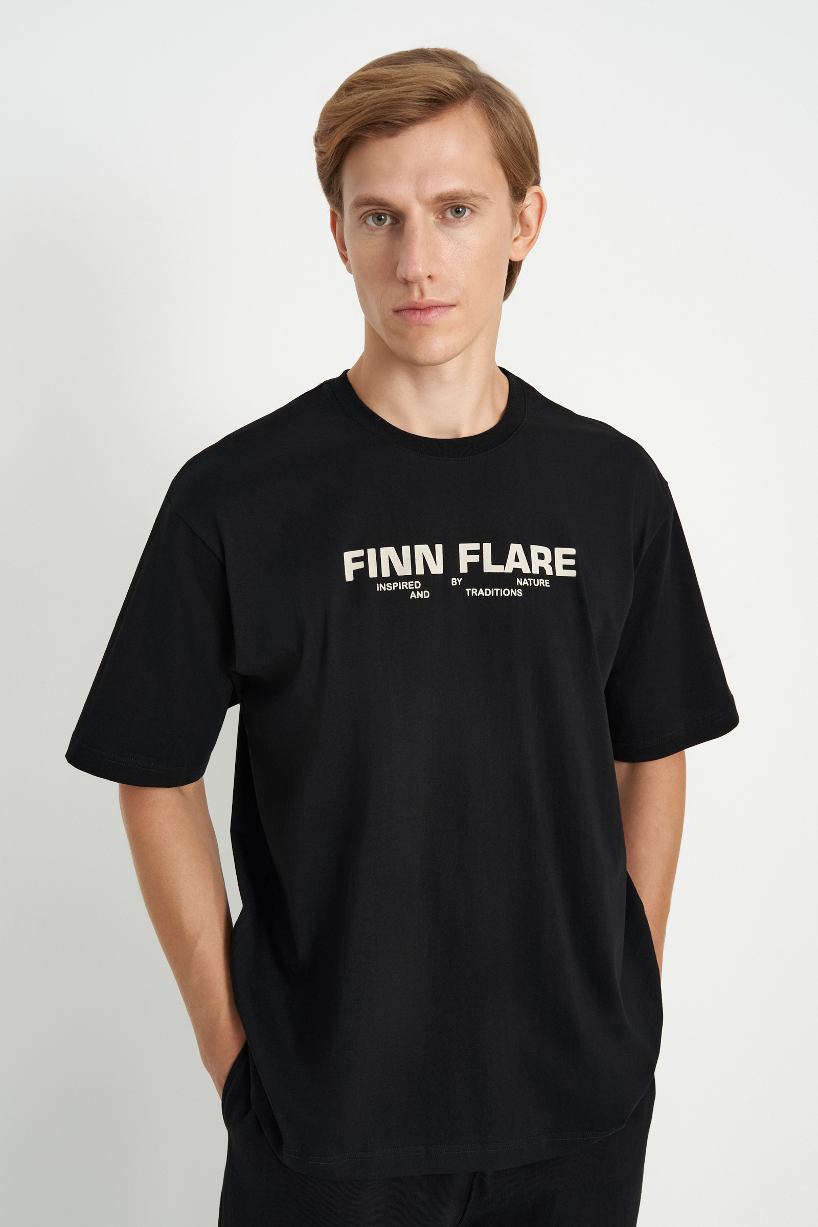 

Футболка мужская Finn Flare FWE21056 черная 3XL, Черный, FWE21056