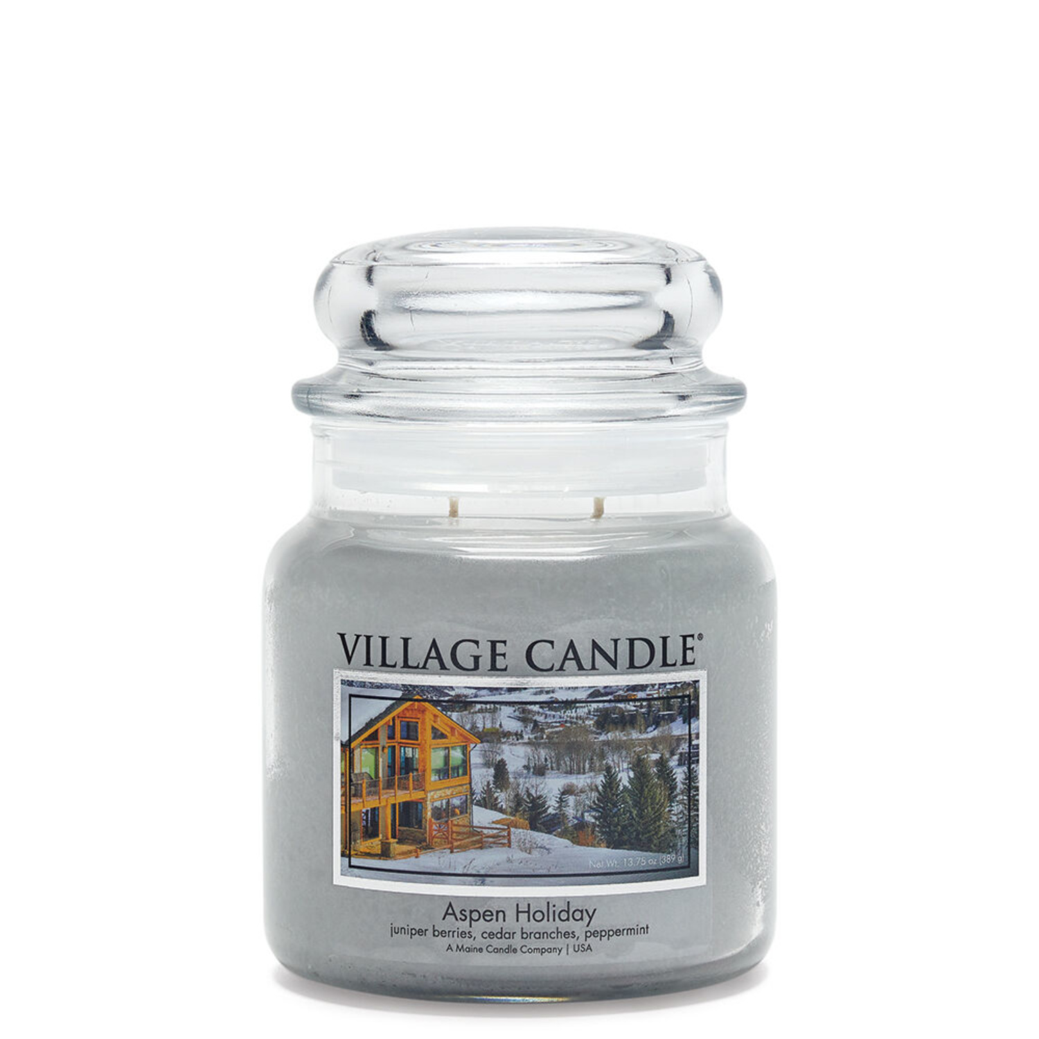 фото Ароматическая свеча village candle "рождественские каникулы", средняя