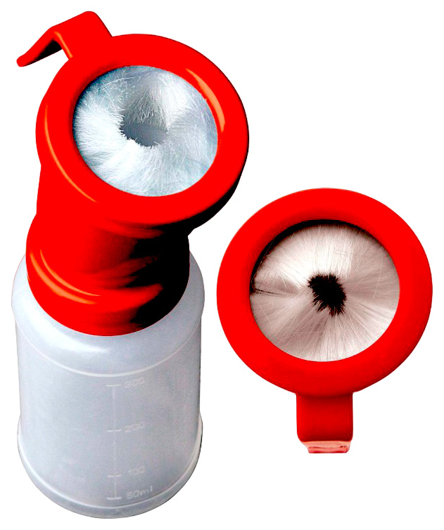 Стаканчик для обработки вымени, невозвратный, со щеткой