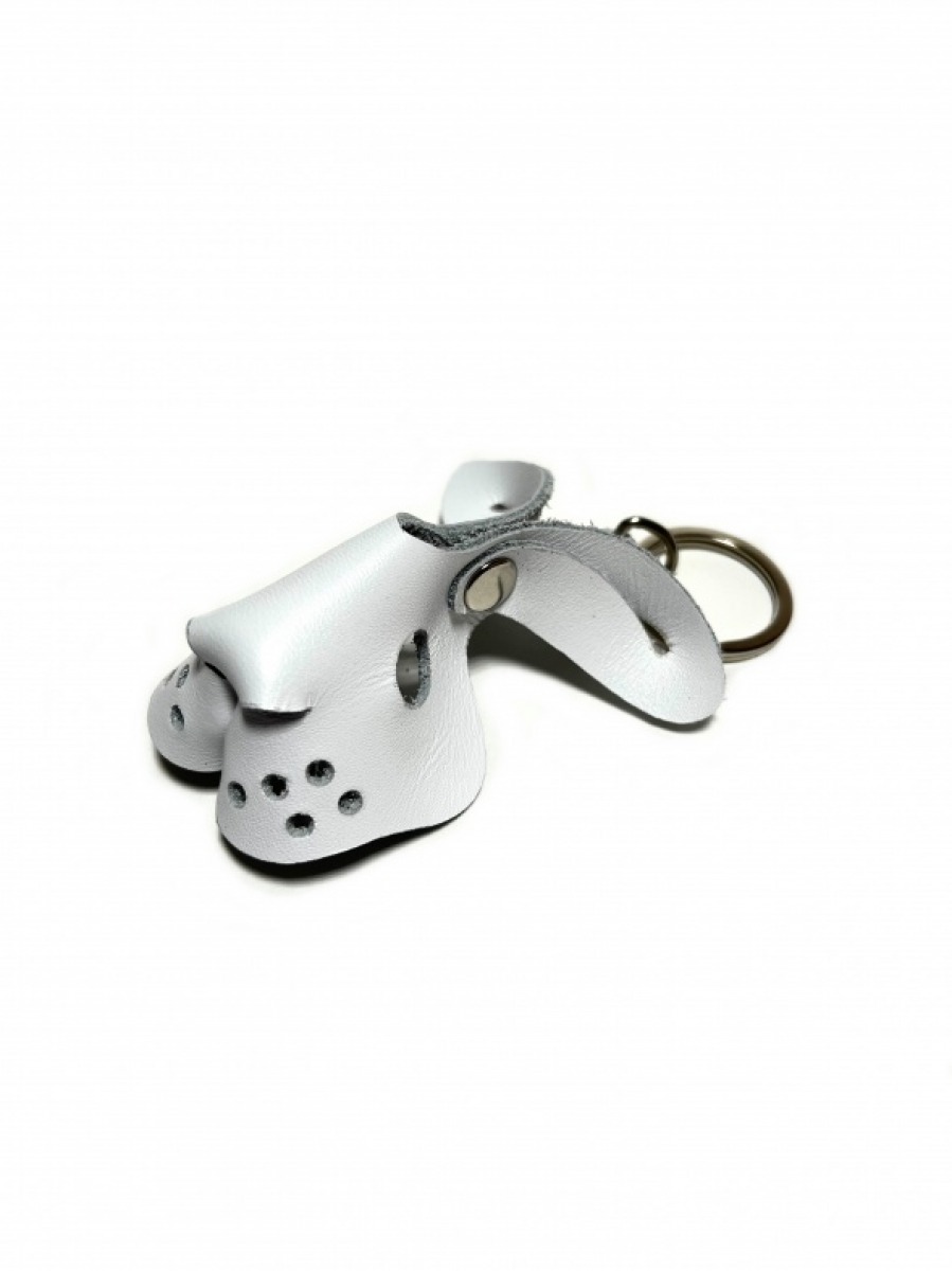 Брелок BDSM Арсенал в виде зайца из белой кожи