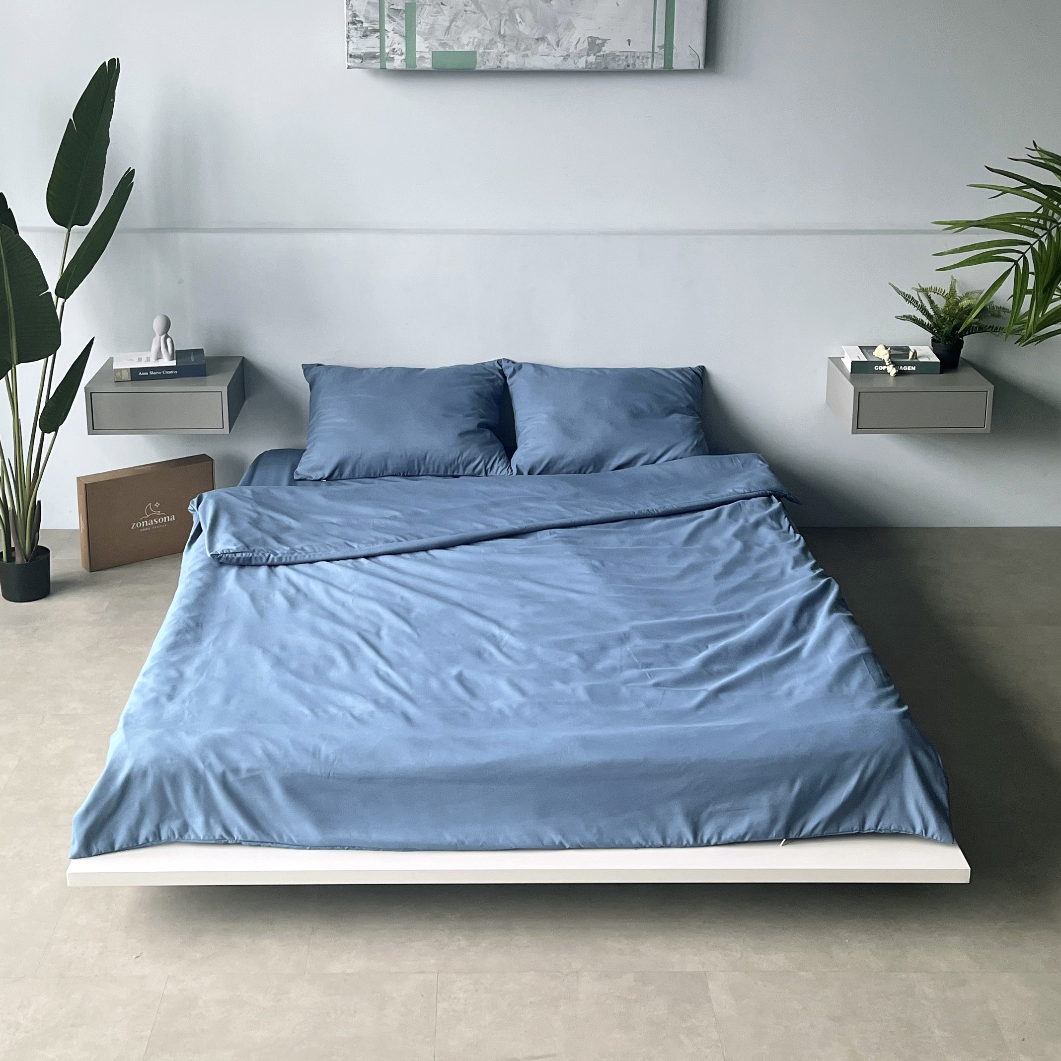 

Постельное бельё ZonaSona с простыней на резинке, Синий, 2 спальный, Simple Satin
