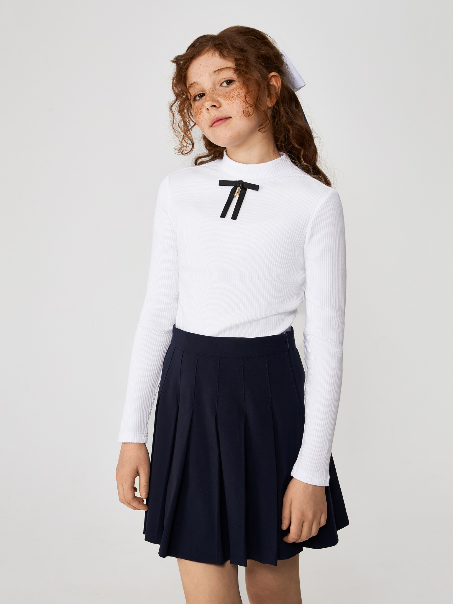 Лонгслив детский Acoola 20240100077 белый 140 1491₽