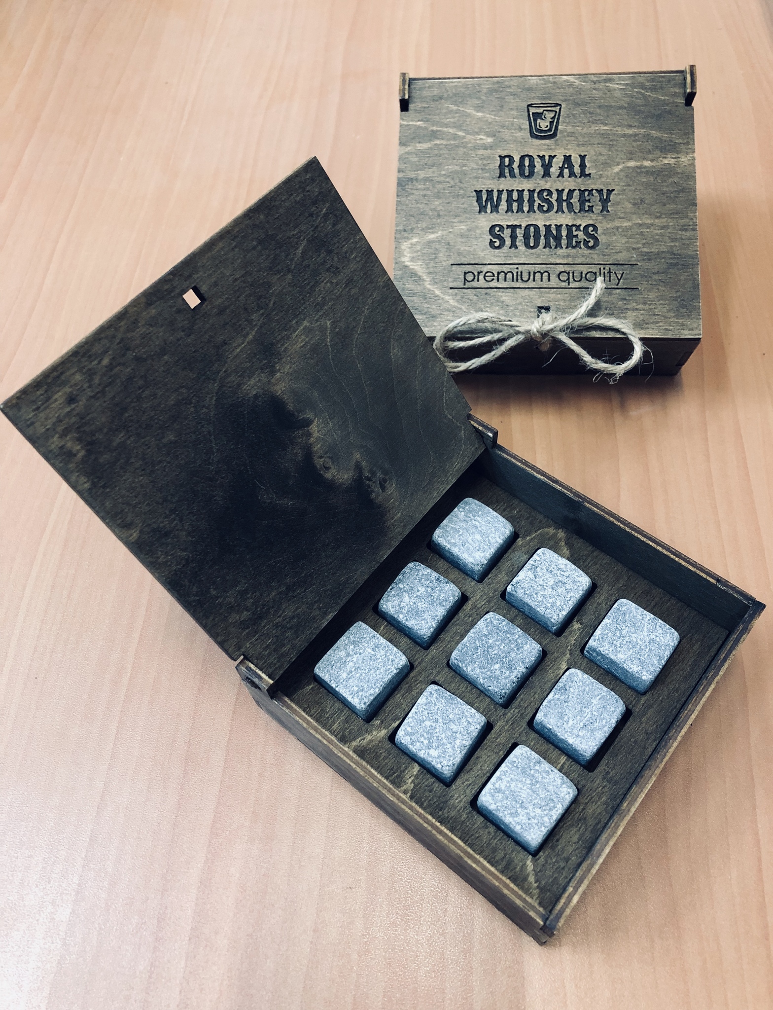 фото Камни для виски royal whiskey stones