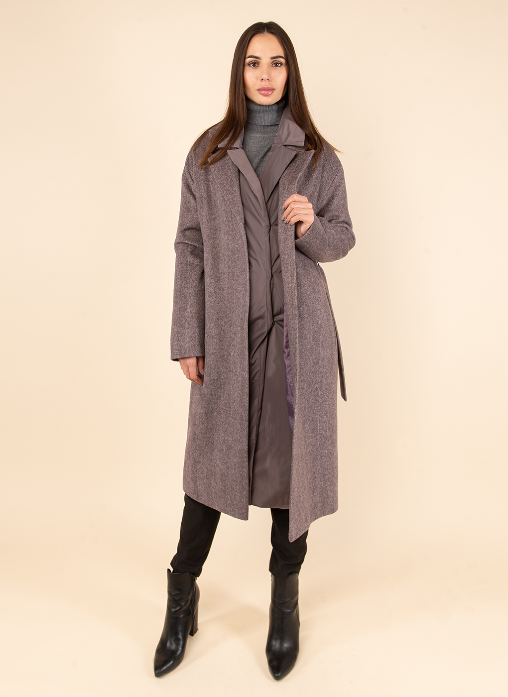 

Пальто женское Umi Collection 52669 коричневое 44 RU, 52669