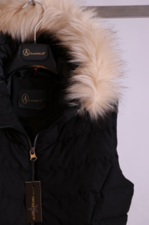 

Утепленный жилет женский A Classics 722 черный L (доставка из-за рубежа), 722