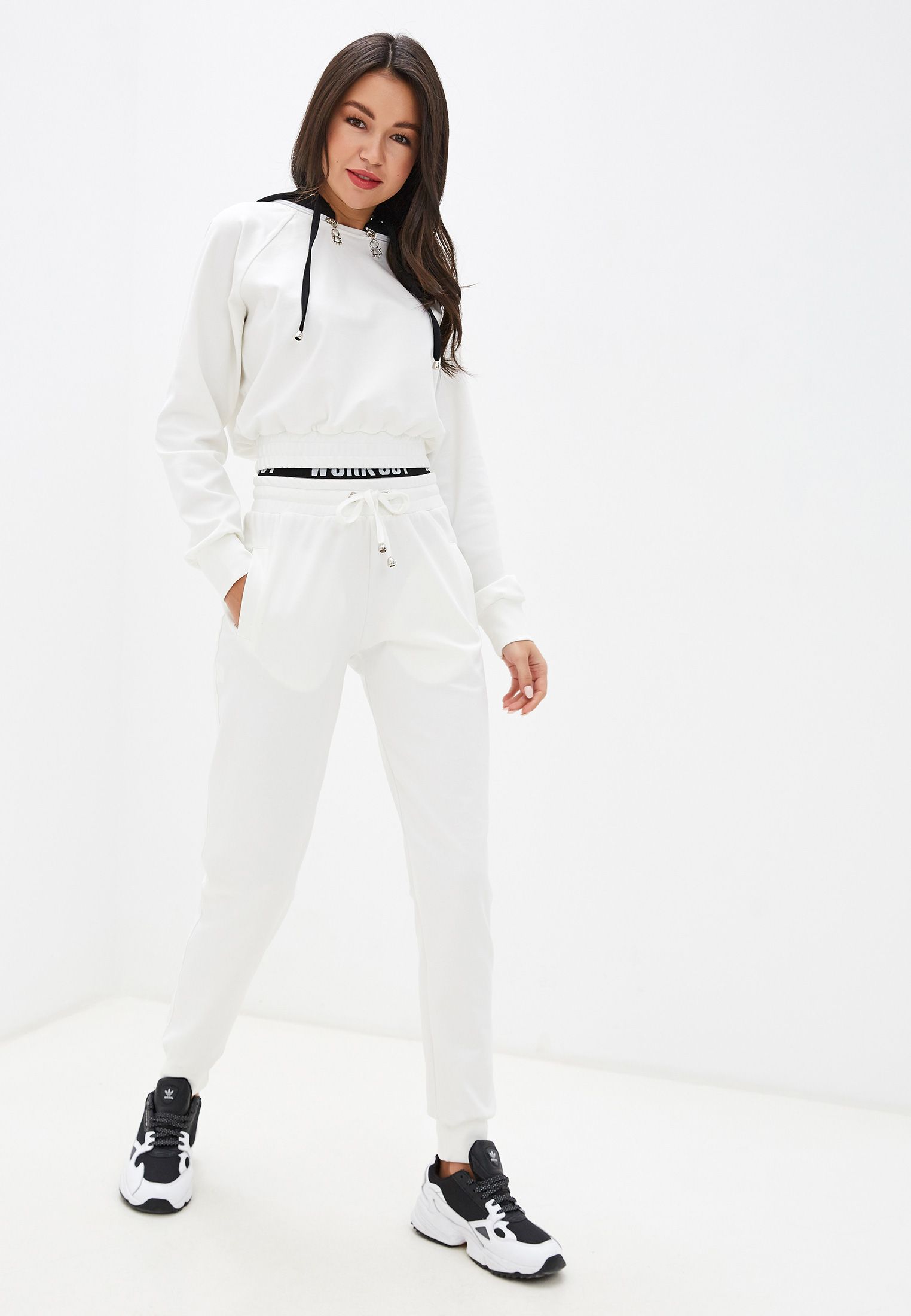

Костюм женский MALAEVA S225005 белый S/M, S225005