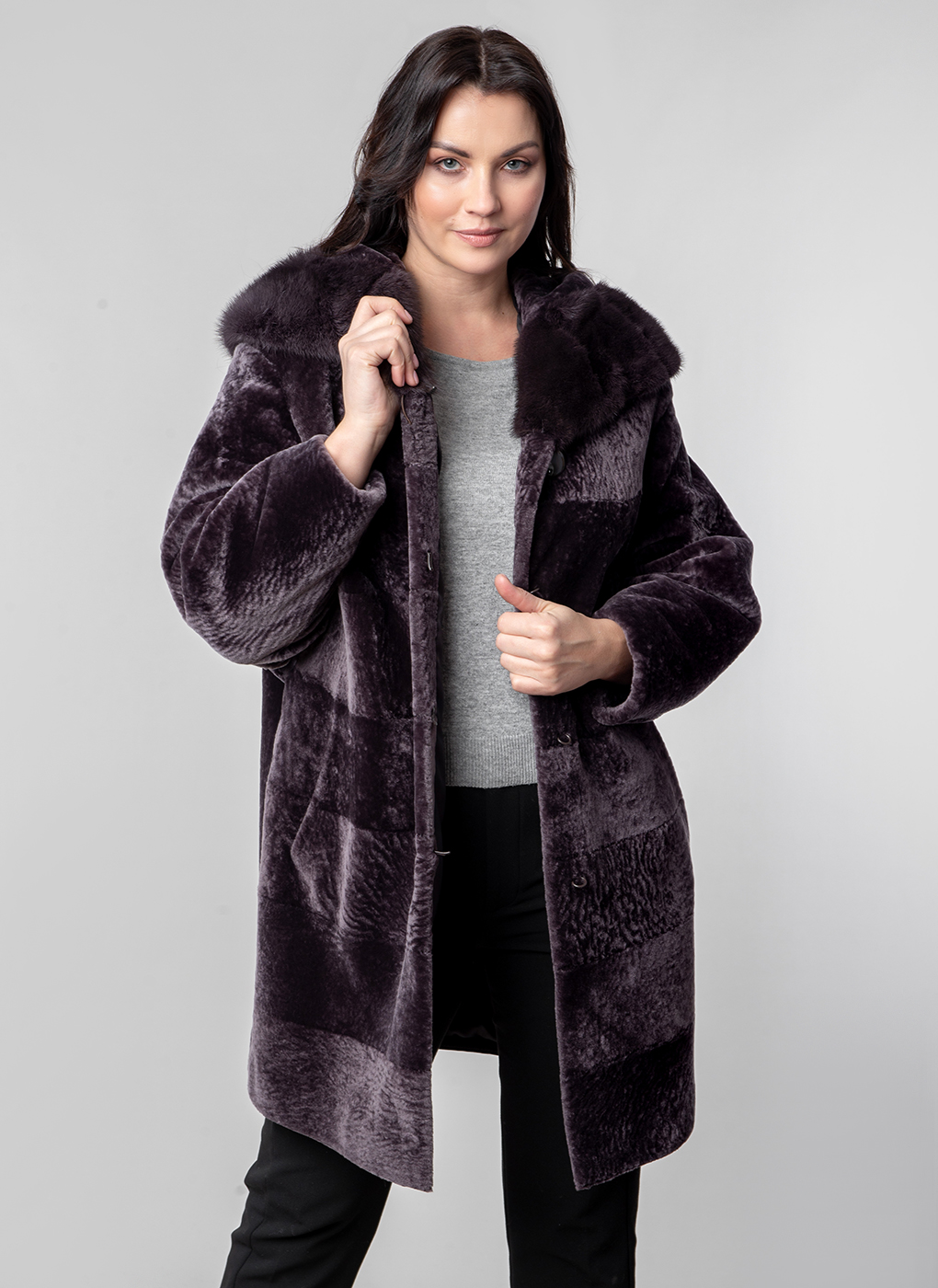 

Пальто женское Alfafur 48886 серое 50 RU, 48886