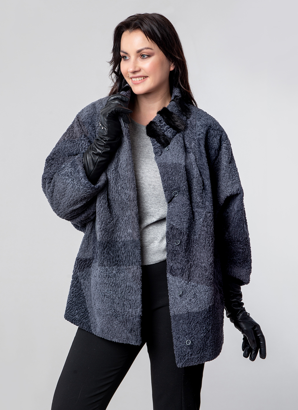 

Куртка женская Alfafur 55096 серая 50 RU, 55096