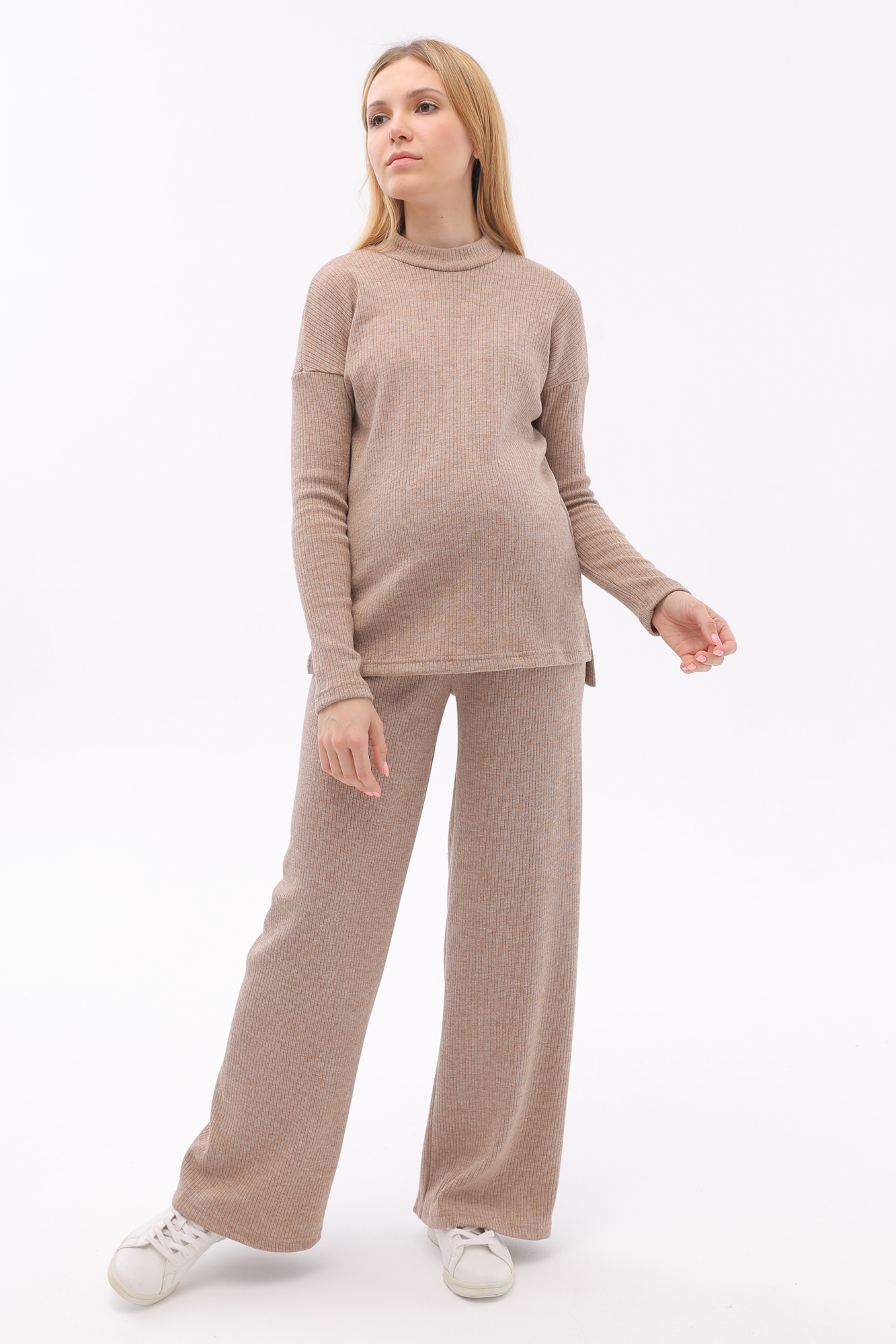 

Костюм для беременных женский Mama's fantasy 0184в коричневый 52 RU, 0184в