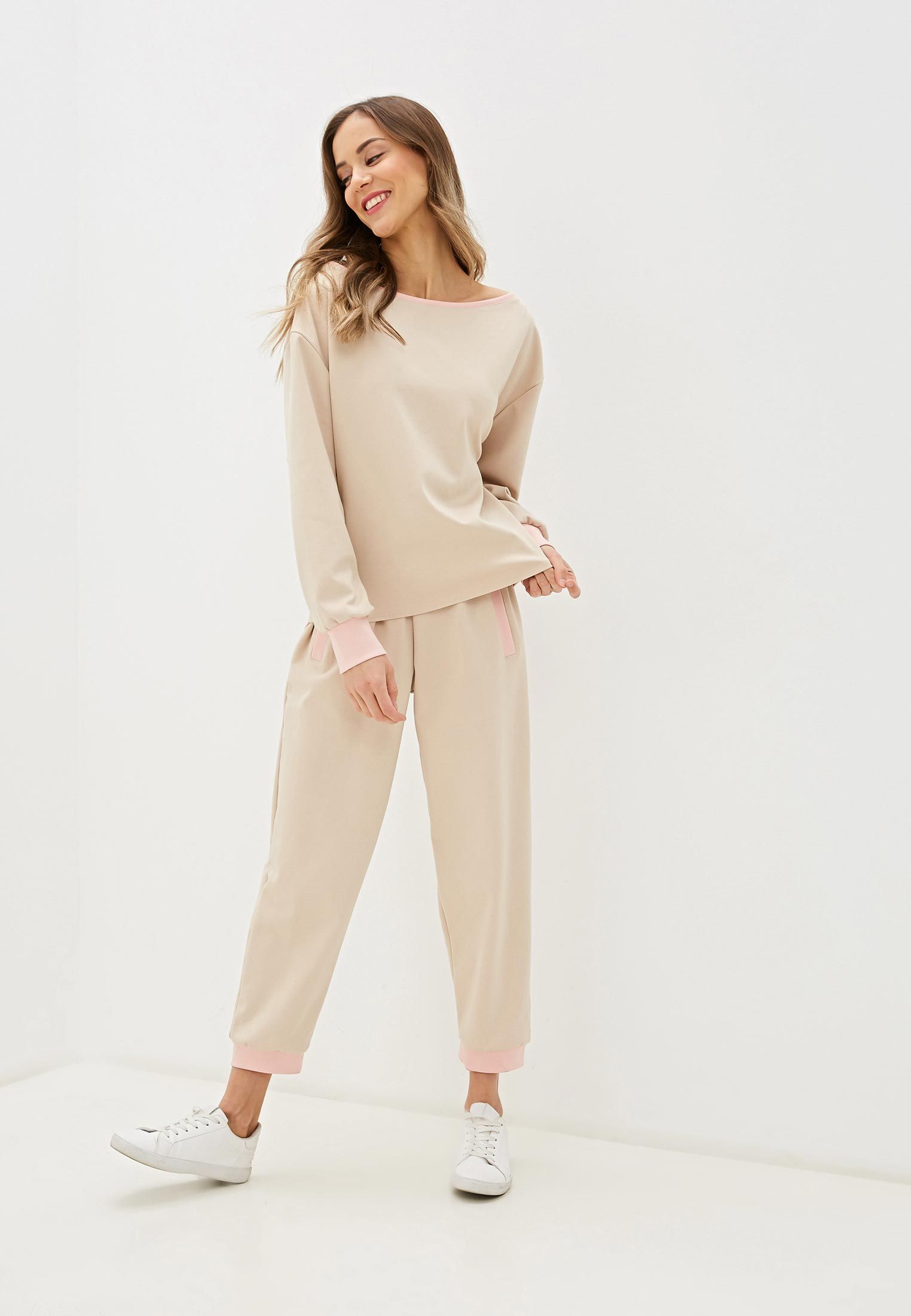 

Костюм женский MALAEVA Z-SS014-15 бежевый S/M, Z-SS014-15