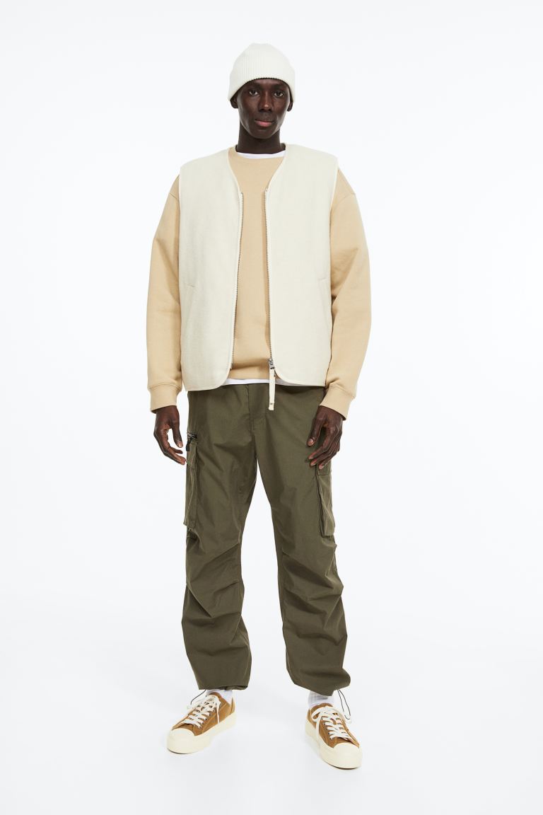 

Брюки мужские H&M 1038201003 хаки L (доставка из-за рубежа), 1038201003